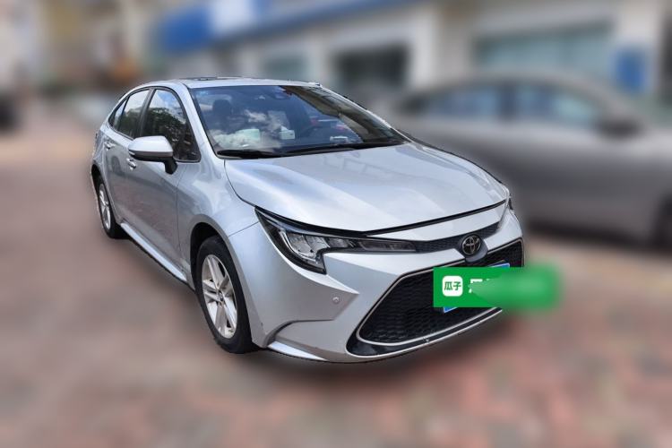 Used Toyota Levin 2019 185T CVT Luxury Edition China VI Standard Front Right 45 Deg
