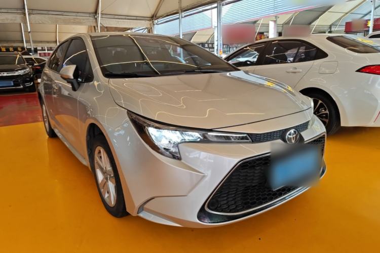 Used Toyota Levin 2019 185T CVT Luxury Edition China VI Standard Front Right 45 Deg