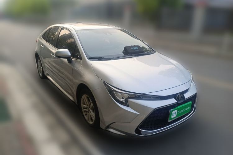 Used Toyota Levin 2019 185T CVT Luxury Edition China VI Standard Front Right 45 Deg