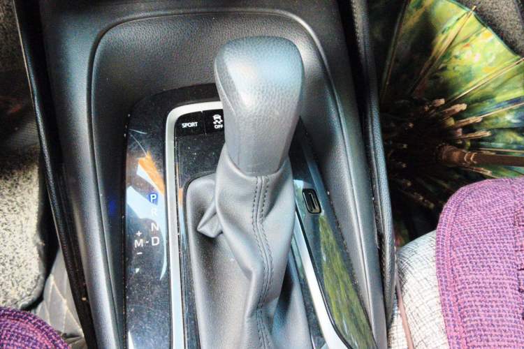 Used Toyota Levin 2019 185T CVT Luxury Edition China VI Standard Gear Lever
