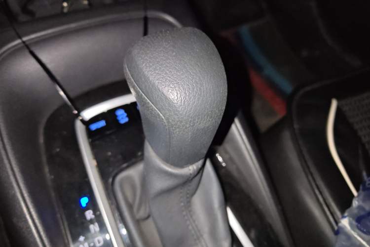 Used Toyota Levin 2019 185T CVT Luxury Edition China VI Standard Gear Lever