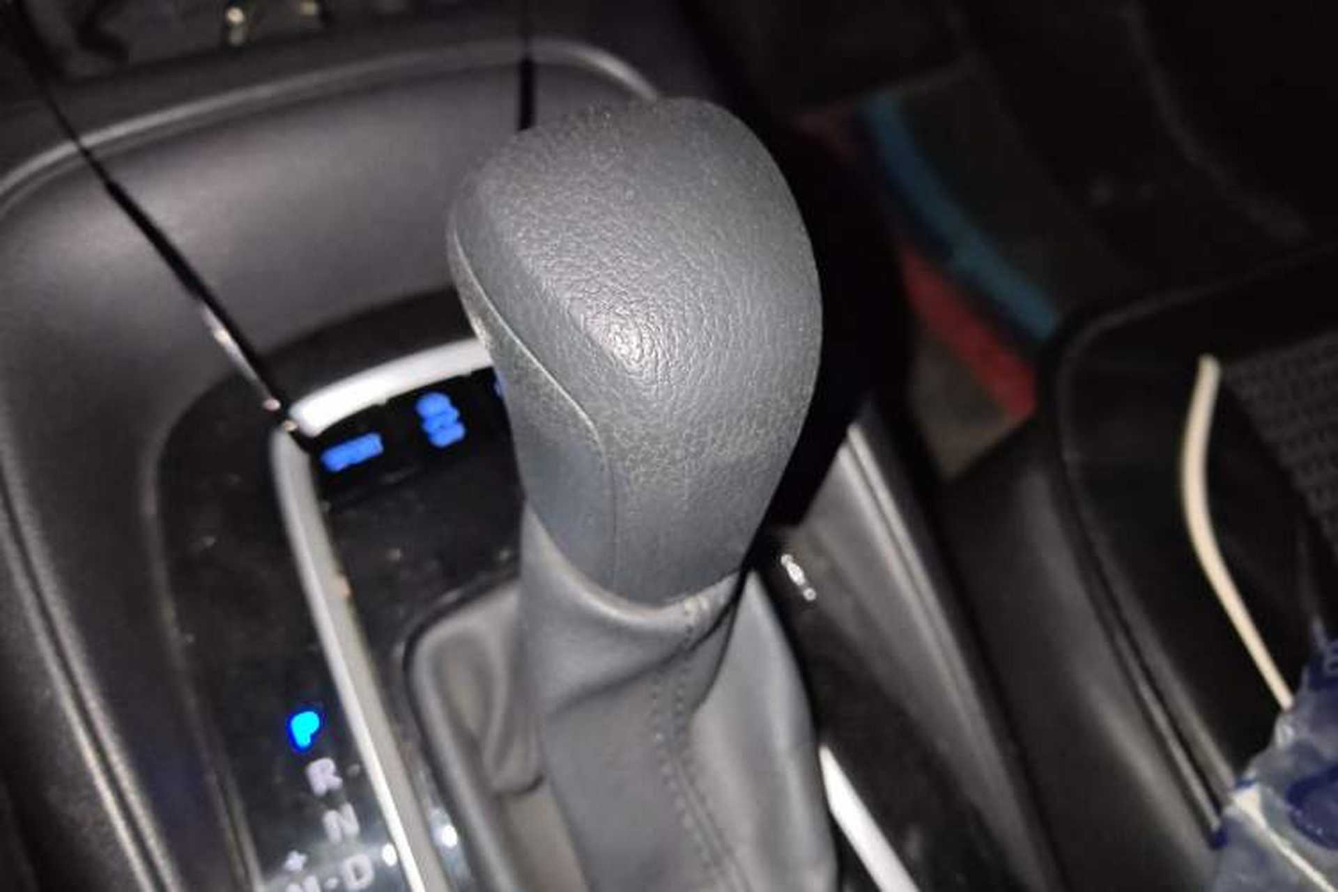 Used Toyota Levin 2019 185T CVT Luxury Edition China VI Standard Gear Lever