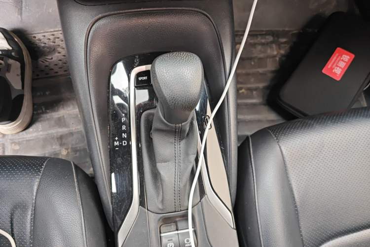 Used Toyota Levin 2019 185T CVT Luxury Edition China VI Standard Gear Lever