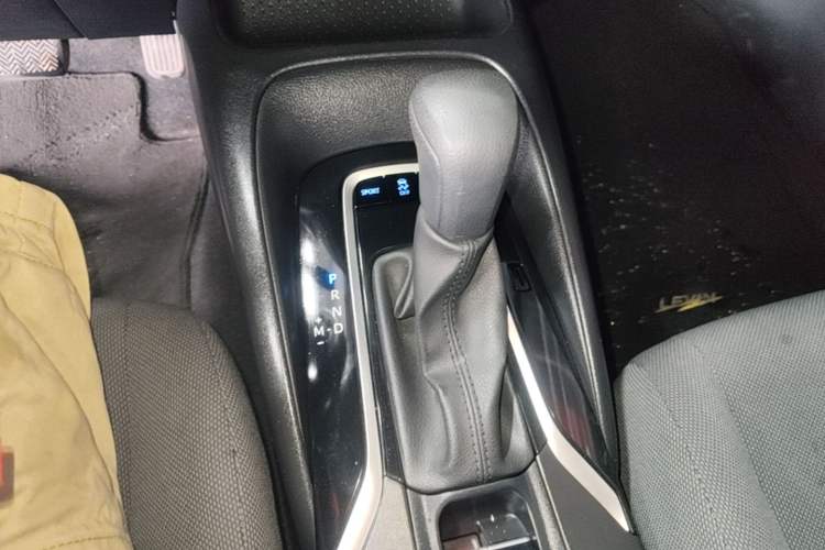 Used Toyota Levin 2019 185T CVT Luxury Edition China VI Standard Gear Lever