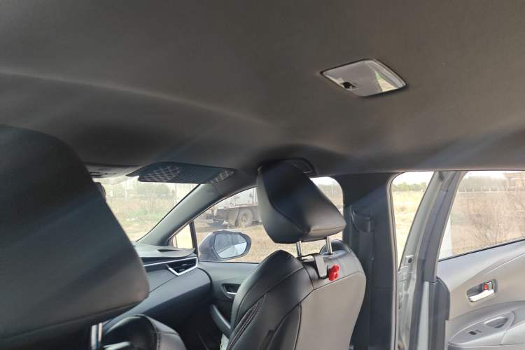 Used Toyota Levin 2019 185T CVT Entry-Level Version China VI Standard Headliner