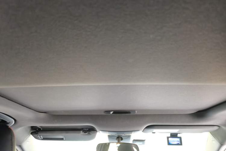 Used Toyota Levin 2019 185T CVT Luxury Edition China V Standard Headliner