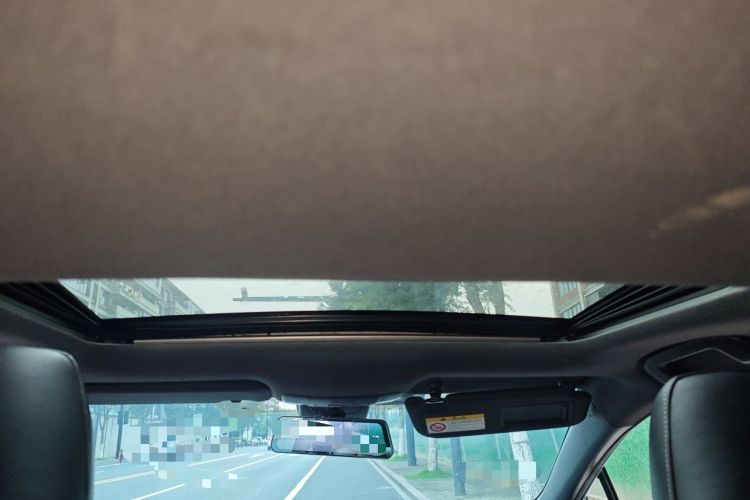 Used Toyota Levin 2019 185T CVT Luxury Edition China VI Standard Headliner