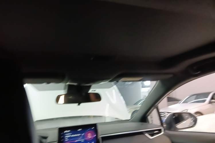Used Toyota Levin 2019 185T CVT Luxury Edition China VI Standard Headliner