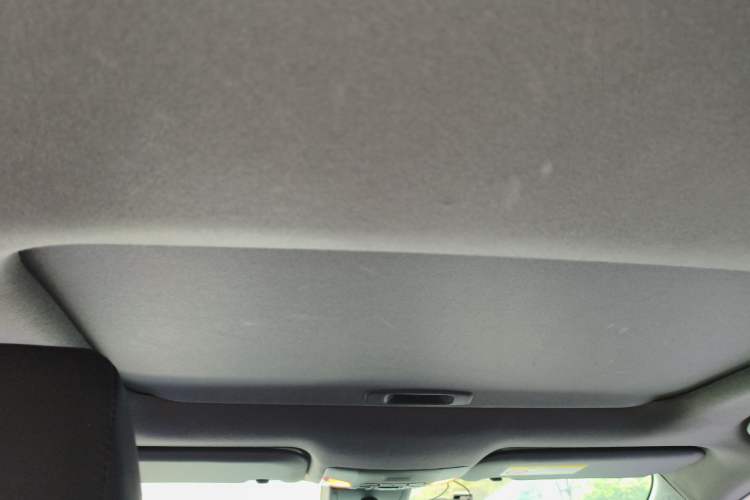 Used Toyota Levin 2019 185T CVT Luxury Edition China VI Standard Headliner