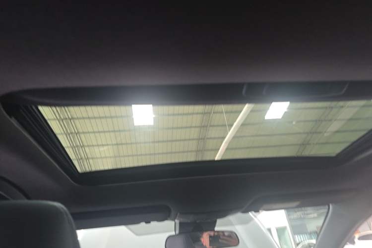 Used Toyota Levin 2019 185T CVT Luxury Edition China VI Standard Headliner
