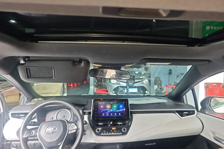 Used Toyota Levin 2019 185T CVT Luxury Edition China VI Standard Headliner