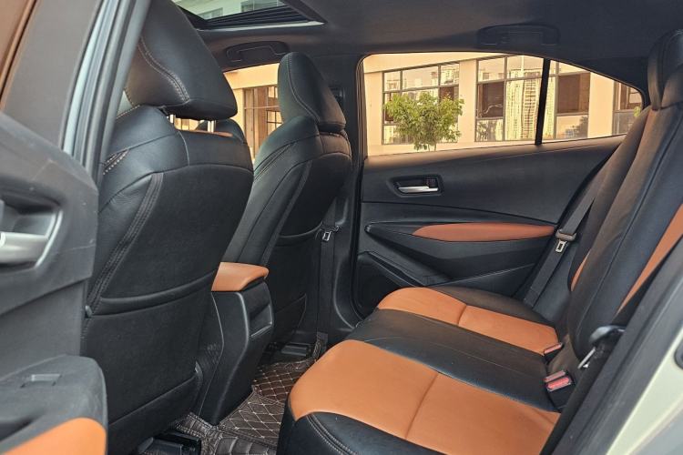 Used Toyota Levin 2019 185T CVT Luxury Edition China VI Standard Interior 1