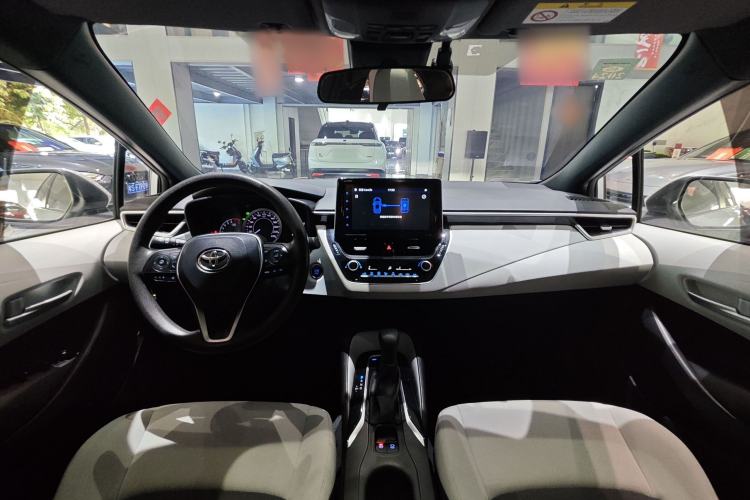 Used Toyota Levin 2019 185T CVT Luxury Edition China VI Standard Interior 3