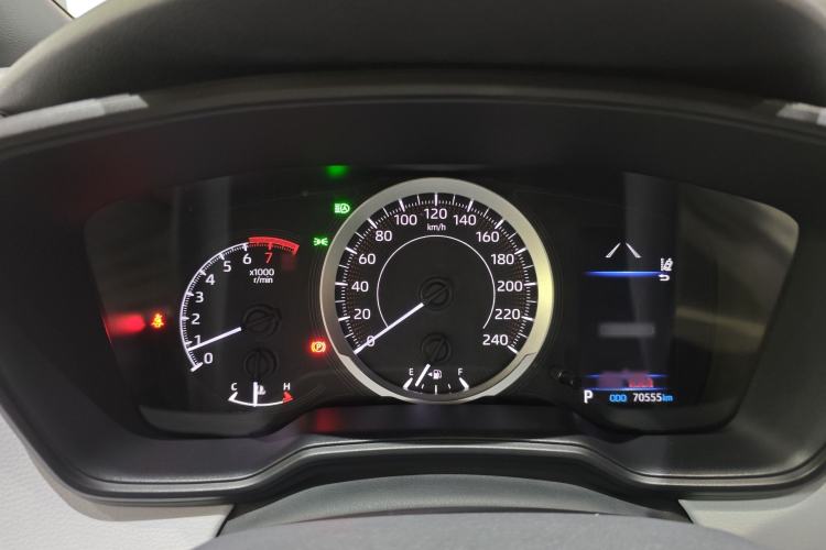 Used Toyota Levin 2019 185T CVT Luxury Edition China VI Standard Interior 5