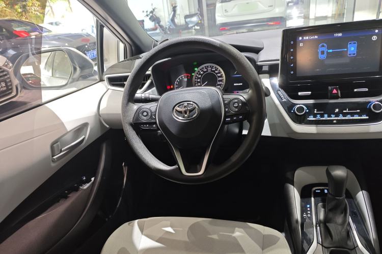 Used Toyota Levin 2019 185T CVT Luxury Edition China VI Standard Interior 7