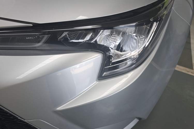 Used Toyota Levin 2019 185T CVT Luxury Edition China VI Standard Left Front Headlight