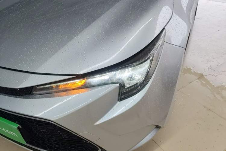 Used Toyota Levin 2019 185T CVT Luxury Edition China VI Standard Left Front Headlight