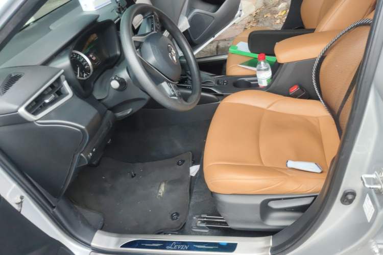 Used Toyota Levin 2019 185T CVT Luxury Edition China VI Standard Left Front Seat