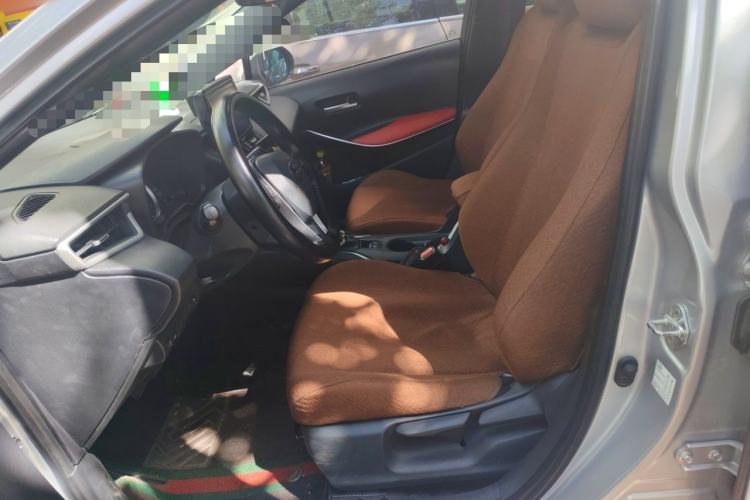 Used Toyota Levin 2019 Dual-Engine 1.8H E-CVT Luxury Edition China VI Standard Left Front Seat