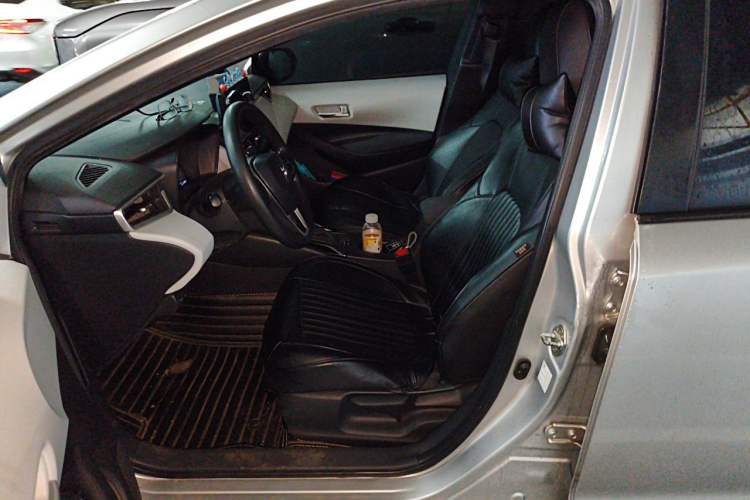 Used Toyota Levin 2019 185T CVT Luxury Edition China VI Standard Left Front Seat