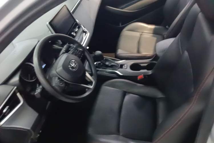 Used Toyota Levin 2019 185T CVT Luxury Edition China VI Standard Left Front Seat