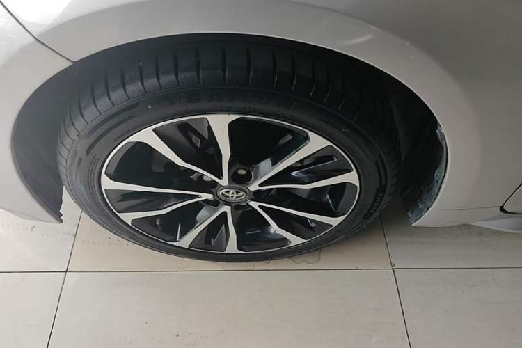 Used Toyota Levin 2019 Dual-Engine 1.8H E-CVT Sport Edition China VI Standard Left Front Wheel Hub