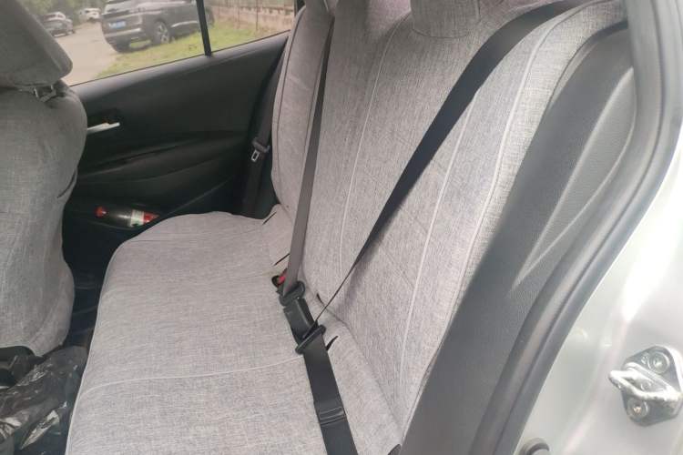 Used Toyota Levin 2019 185T CVT Luxury Edition China VI Standard Left Rear Seat