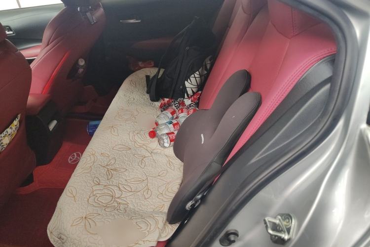 Used Toyota Levin 2019 Dual-Engine 1.8H E-CVT Sport Edition China VI Standard Left Rear Seat