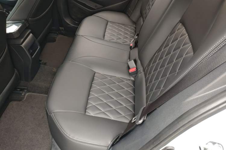 Used Toyota Levin 2019 185T CVT Luxury Edition China V Standard Left Rear Seat
