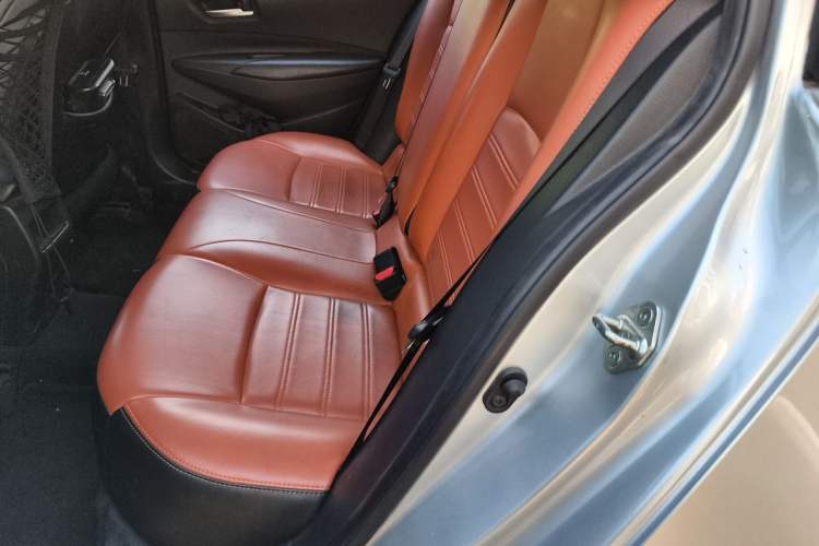 Used Toyota Levin 2019 185T CVT Luxury Edition China VI Standard Left Rear Seat