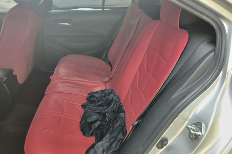 Used Toyota Levin 2019 Dual-Engine 1.8H E-CVT Luxury Edition China VI Standard Left Rear Seat