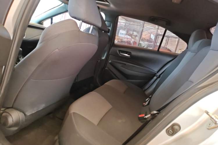 Used Toyota Levin 2019 185T CVT Luxury Edition China VI Standard Left Rear Seat