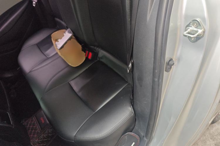 Used Toyota Levin 2019 185T CVT Luxury Edition China V Standard Left Rear Seat