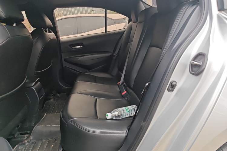 Used Toyota Levin 2019 185T CVT Luxury Edition China VI Standard Left Rear Seat