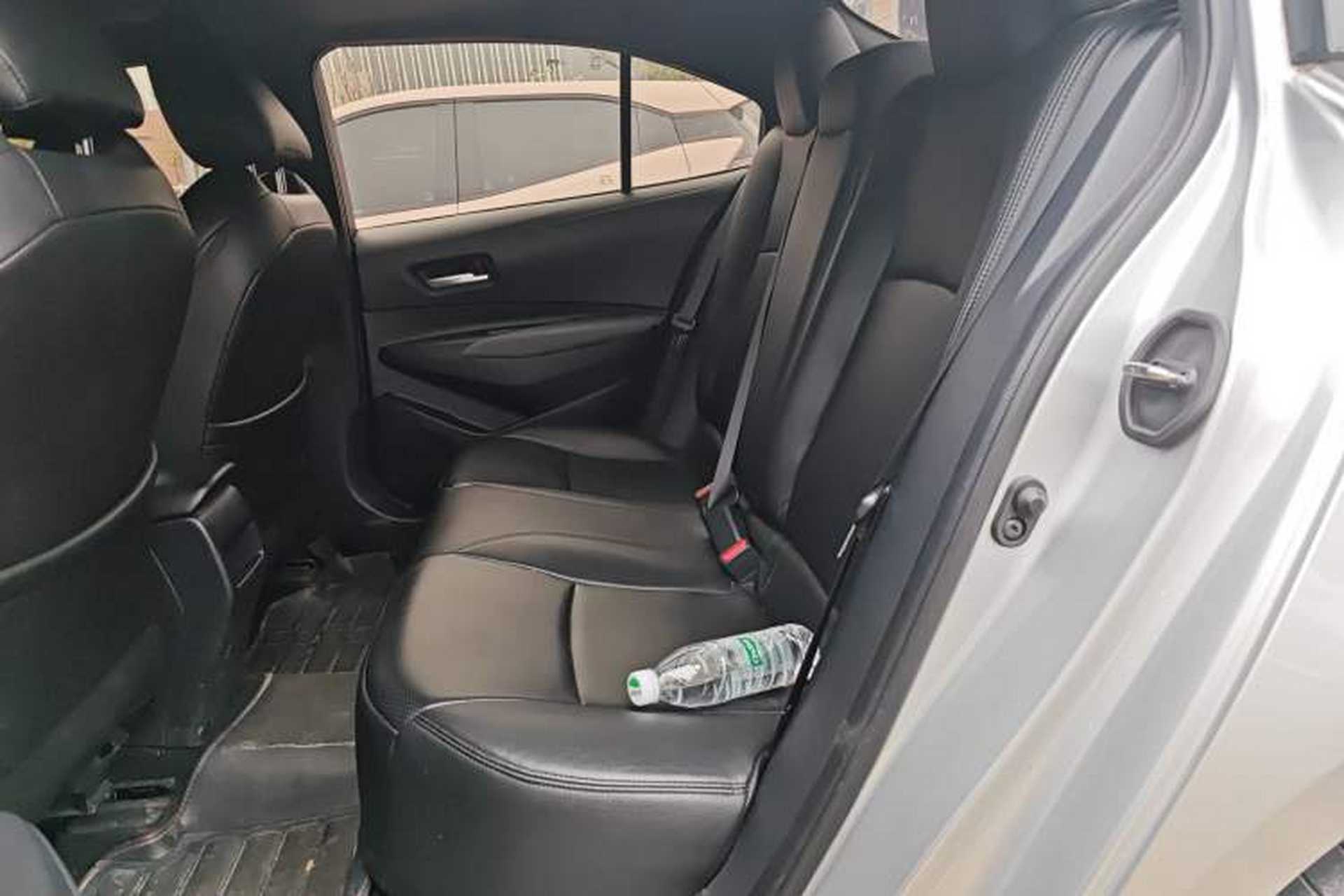 Used Toyota Levin 2019 185T CVT Luxury Edition China VI Standard Left Rear Seat