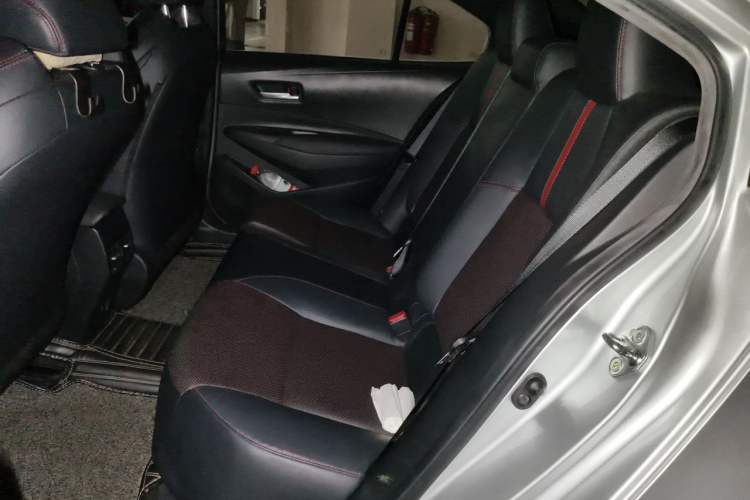 Used Toyota Levin 2019 185T CVT Sport Edition China VI Standard Left Rear Seat