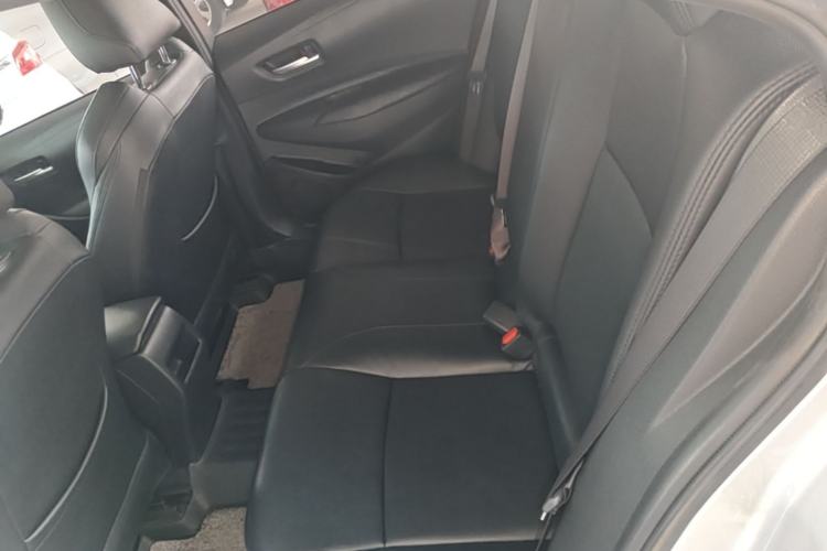Used Toyota Levin 2019 185T CVT Luxury Edition China VI Standard Left Rear Seat