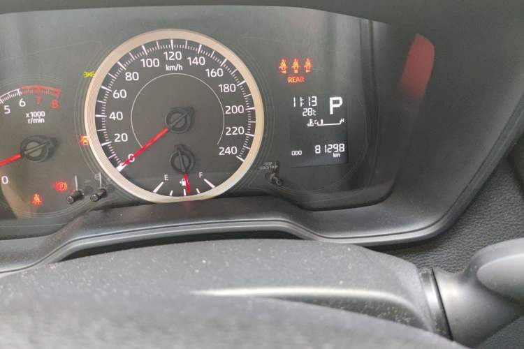 Used Toyota Levin 2019 185T CVT Entry-Level Version China VI Standard Odometer Close Up