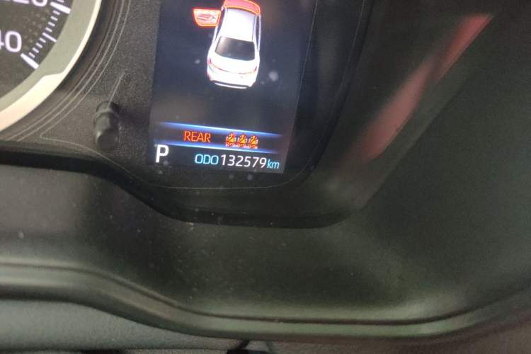 Used Toyota Levin 2019 Dual-Engine 1.8H E-CVT Sport Edition China VI Standard Odometer Close Up
