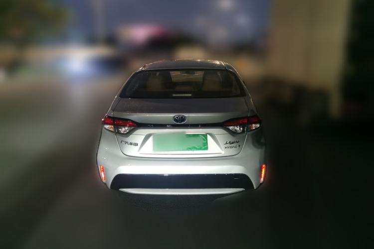 Used Toyota Levin 2019 Dual-Engine 1.8H E-CVT Luxury Edition China VI Standard Rear
