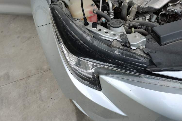 Used Toyota Levin 2019 185T CVT Luxury Edition China V Standard Right Front Headlight