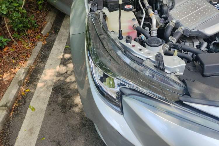 Used Toyota Levin 2019 185T CVT Entry-Level Version China VI Standard Right Front Headlight