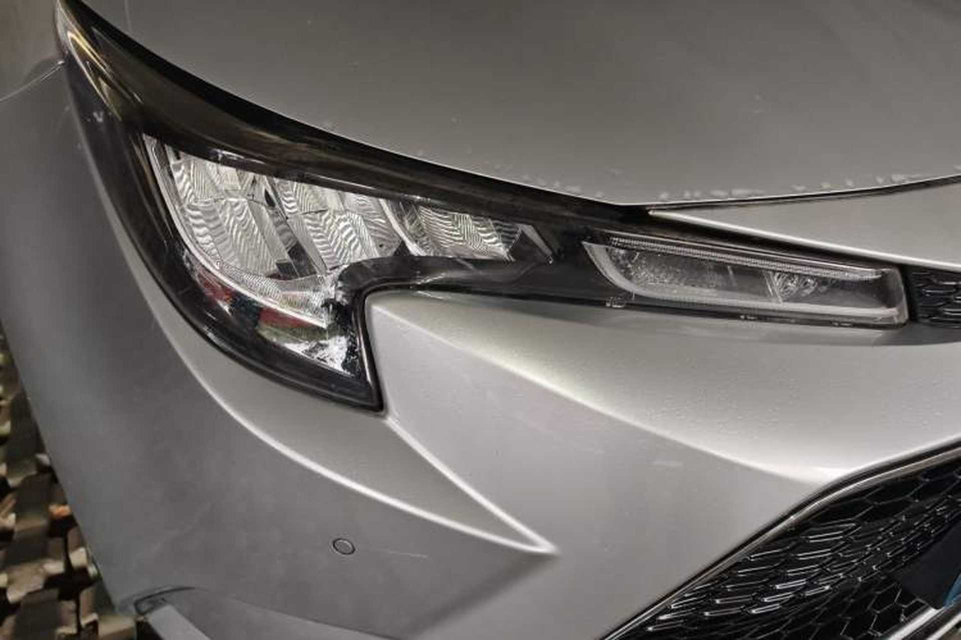 Used Toyota Levin 2019 185T CVT Luxury Edition China VI Standard Right Front Headlight