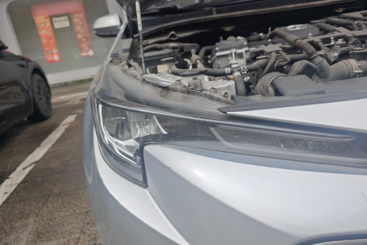 Used Toyota Levin 2019 Dual-Engine 1.8H E-CVT Luxury Edition China VI Standard Right Front Headlight