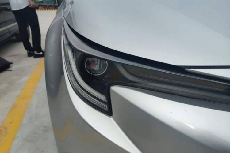 Used Toyota Levin 2019 185T CVT Sport Edition China VI Standard Right Front Headlight