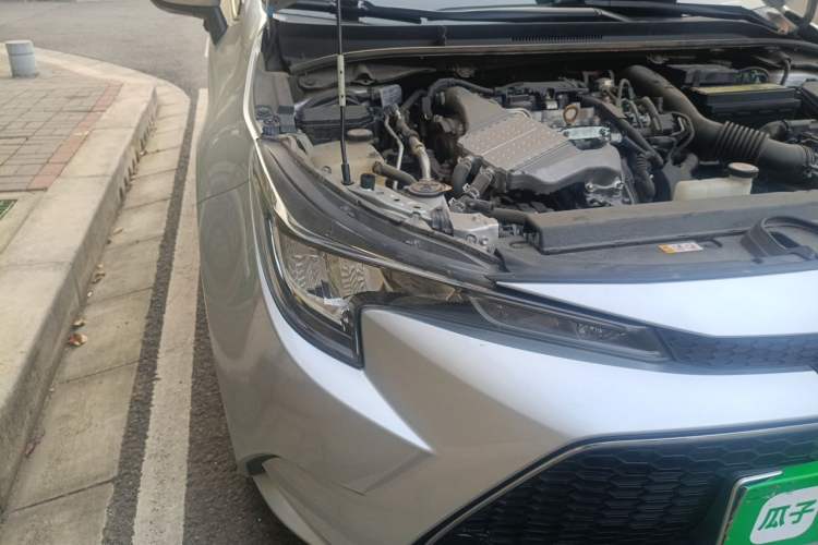 Used Toyota Levin 2019 185T CVT Luxury Edition China VI Standard Right Front Headlight