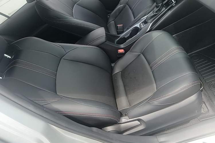 Used Toyota Levin 2019 185T CVT Entry-Level Version China VI Standard Right Front Seat