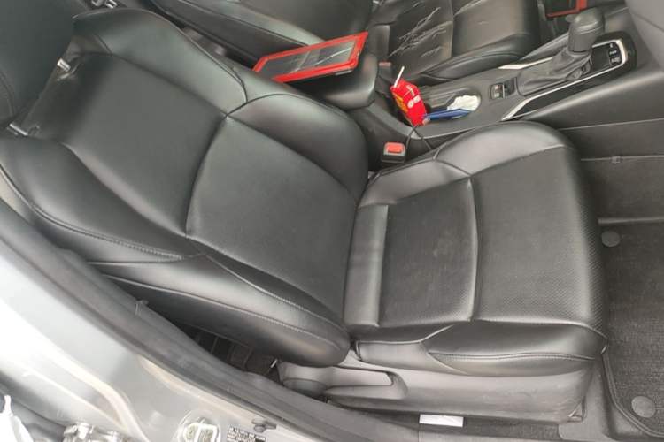 Used Toyota Levin 2019 185T CVT Entry-Level Version China VI Standard Right Front Seat