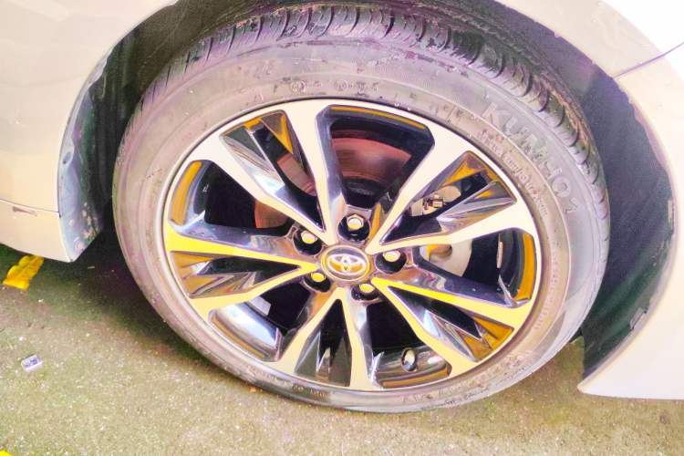 Used Toyota Levin 2019 185T CVT Sport Edition China VI Standard Right Front Wheel Hub