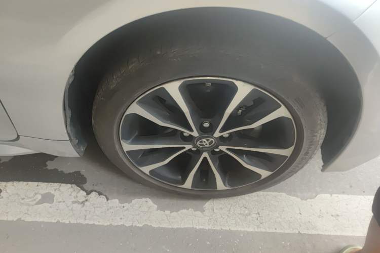 Used Toyota Levin 2019 Dual-Engine 1.8H E-CVT Sport Edition China VI Standard Right Front Wheel Hub